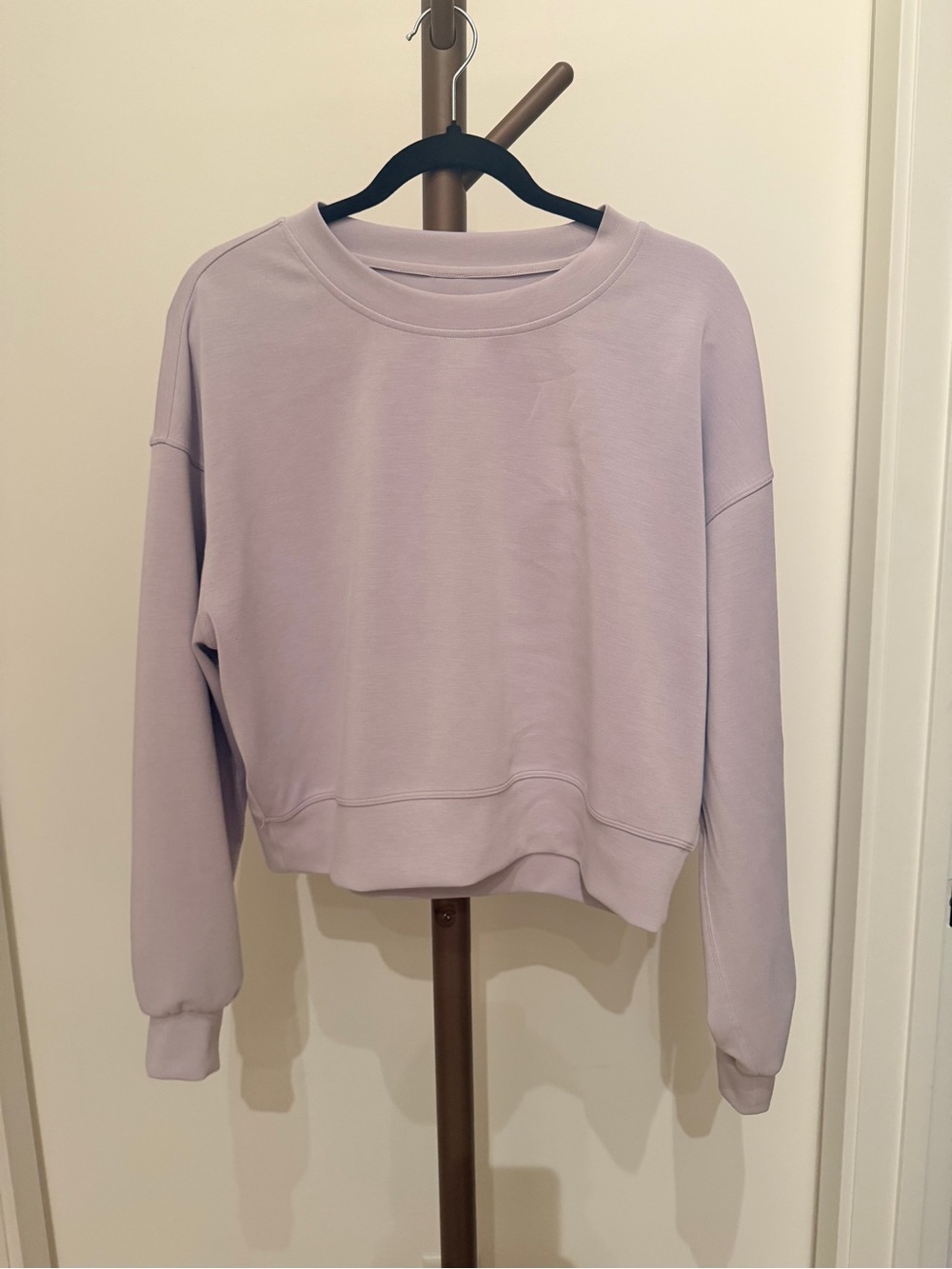 Cropped Lavender Crewneck Sweatshirt softstream - Picture 1 of 3